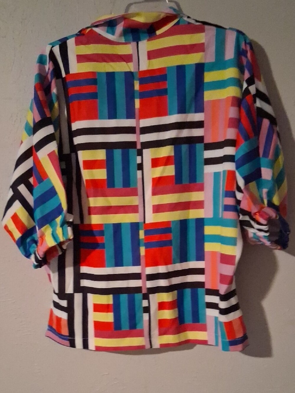 Multicolor Geometric Quarter open Top Elbow Sleeve Womens Small - Picture 3 of 5